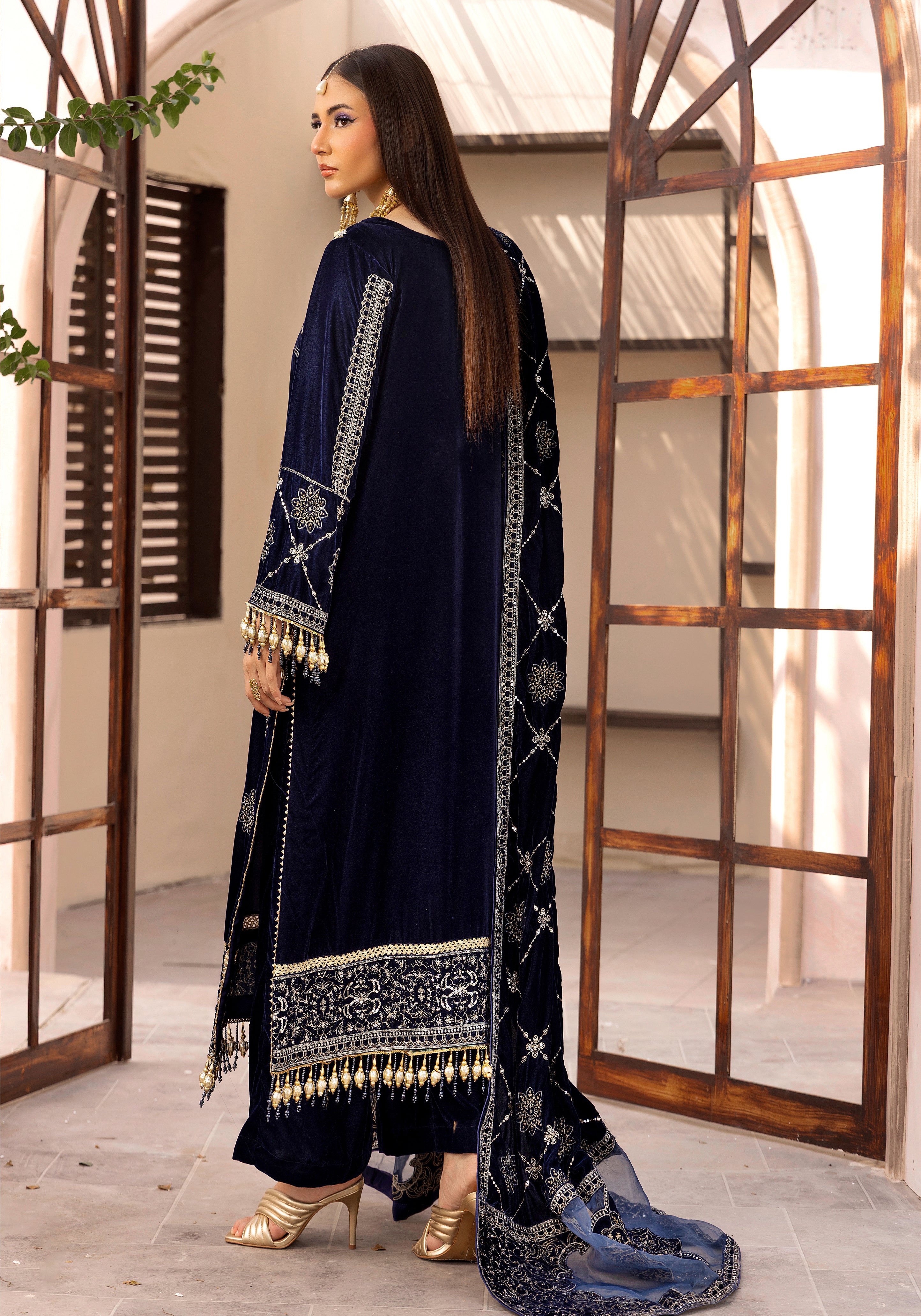 Chandni Aur Makhamal - Unstitched 3pc