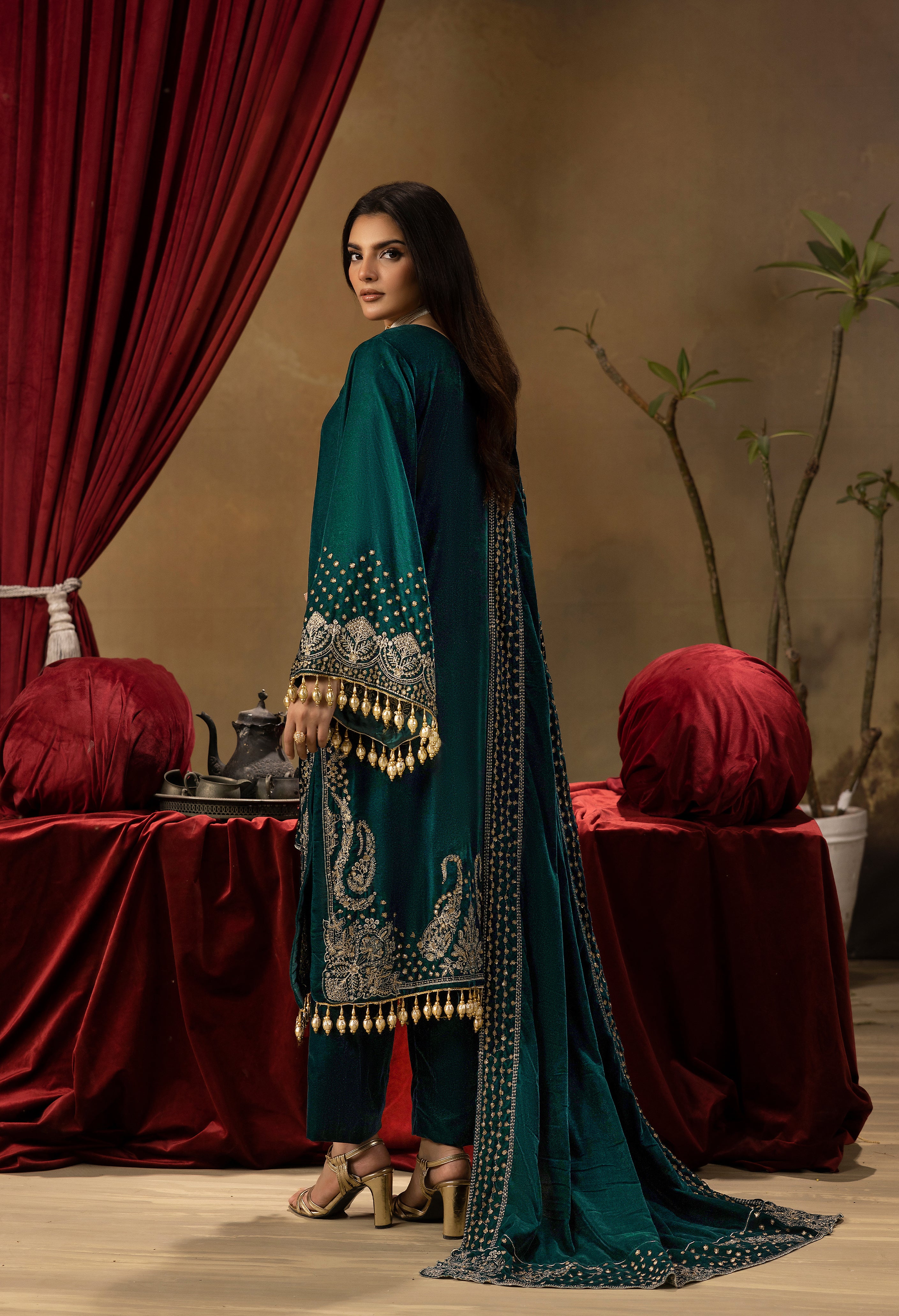 Laila - Unstitched 3pc