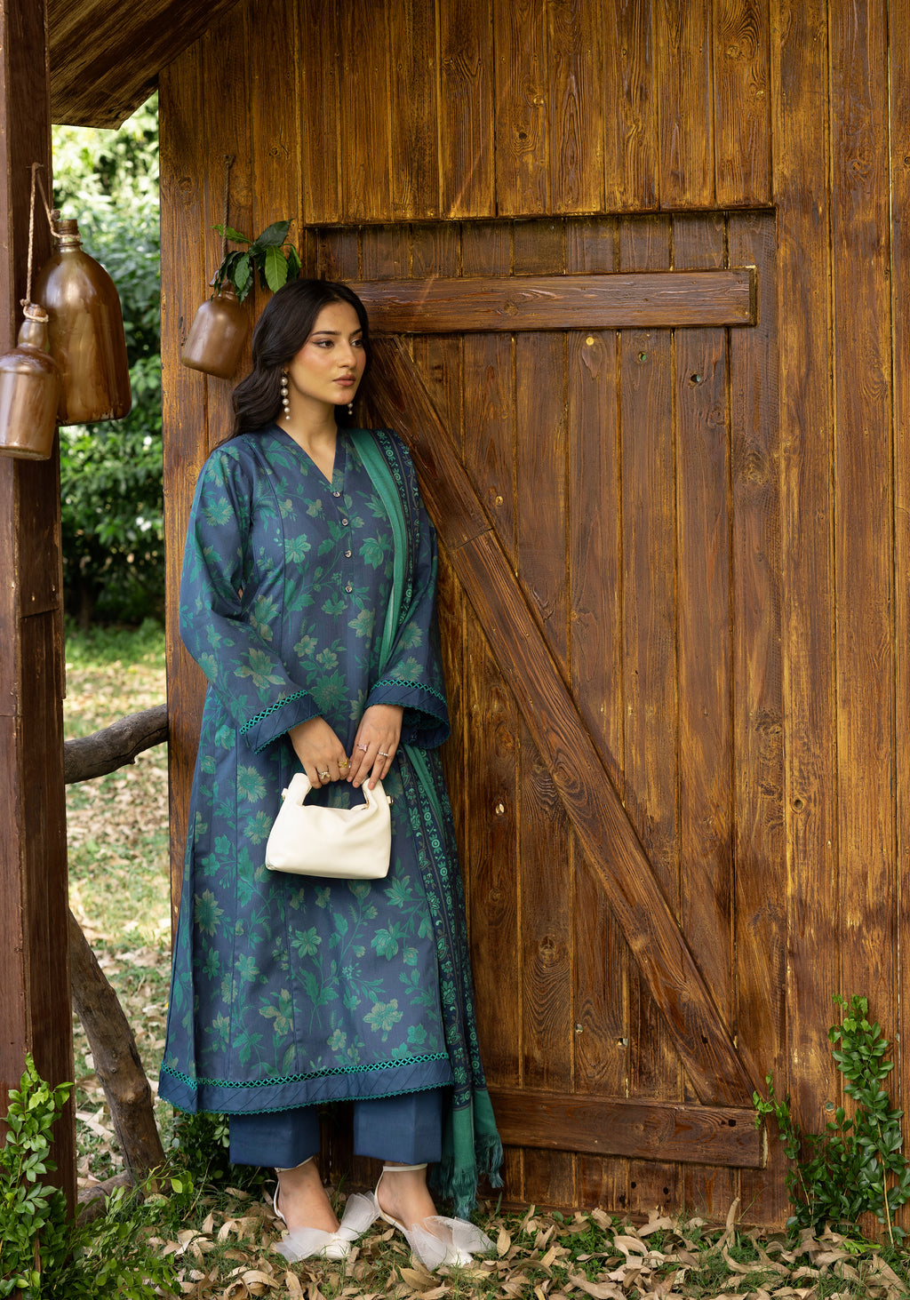 Nazaakat - Unstitched 3pc