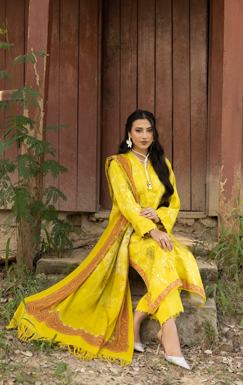 Sunehri - Unstitched 3pc