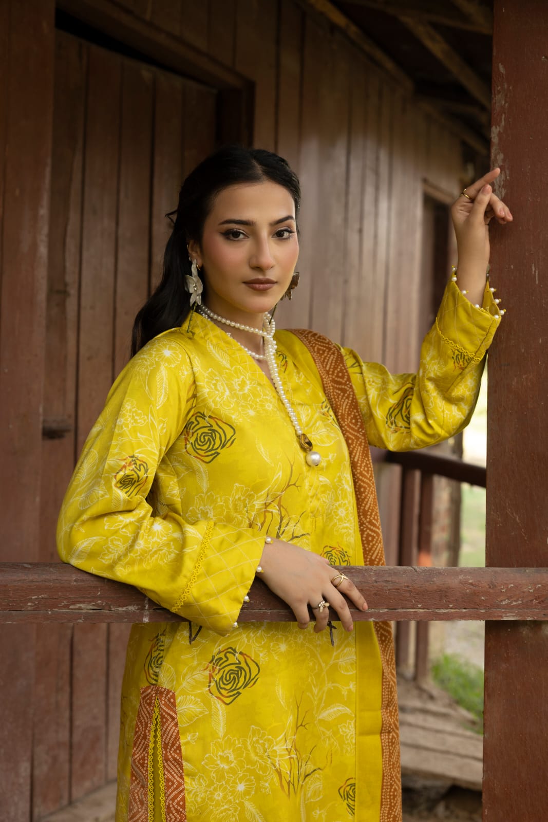 Sunehri - Unstitched 3pc