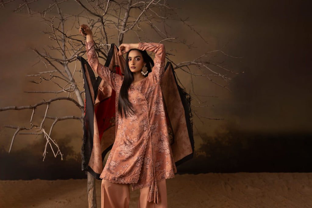 Komal Naz - Unstitched 3pc