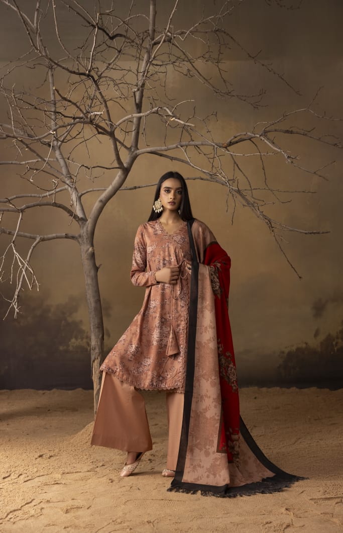 Komal Naz - Unstitched 3pc