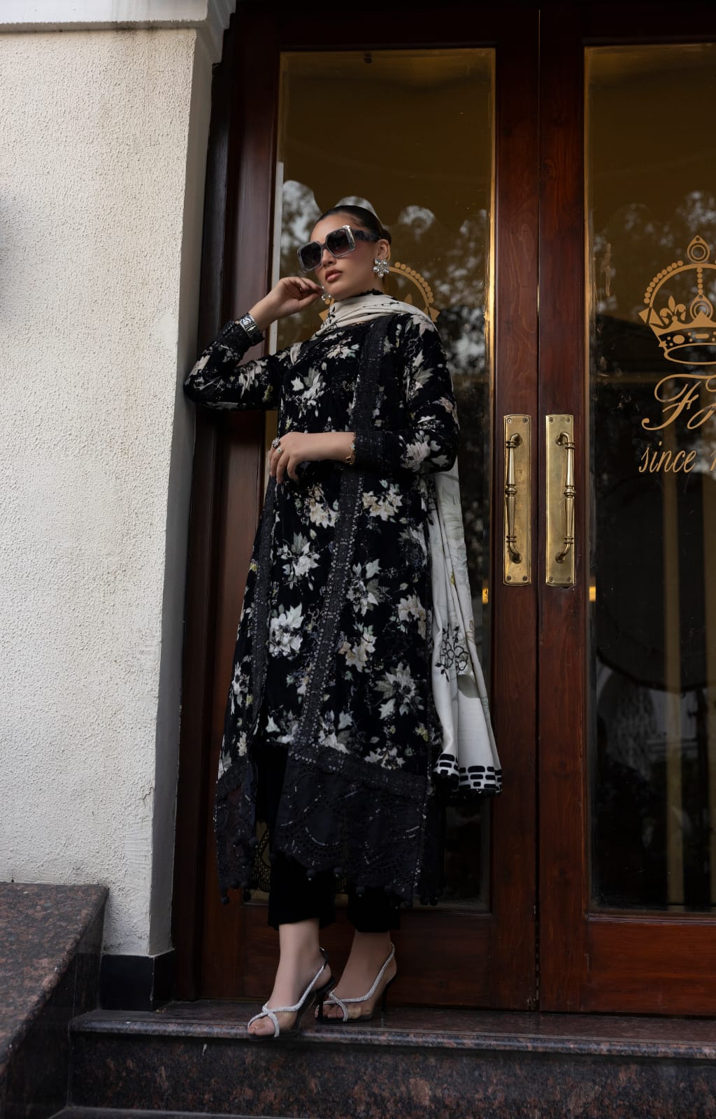 Ilana - Unstitched 3pc