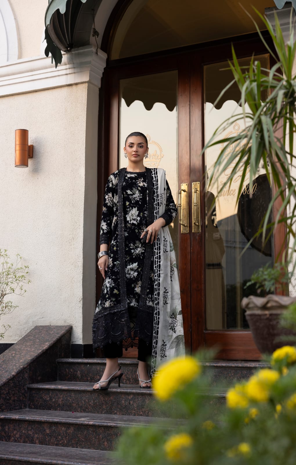 Ilana - Unstitched 3pc