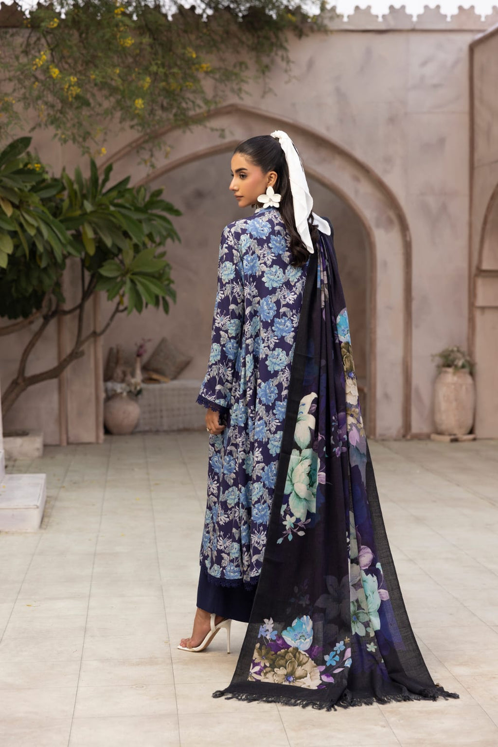 Selune - Unstitched 3pc