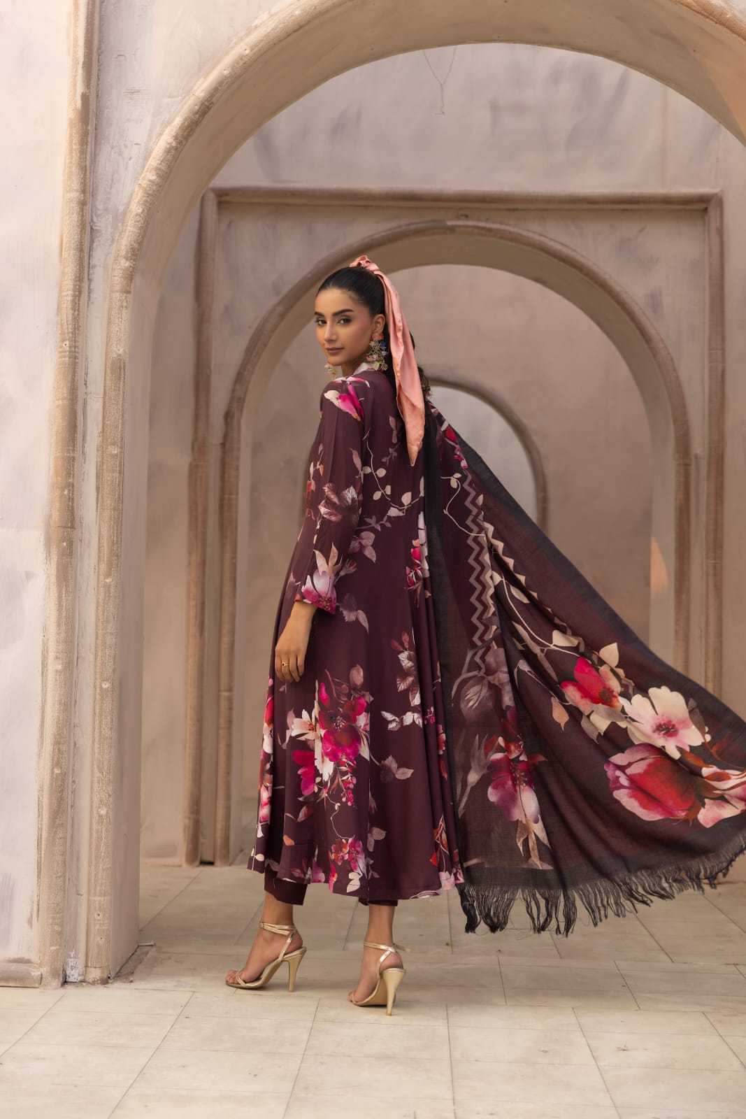 Vanya - Unstitched 3pc