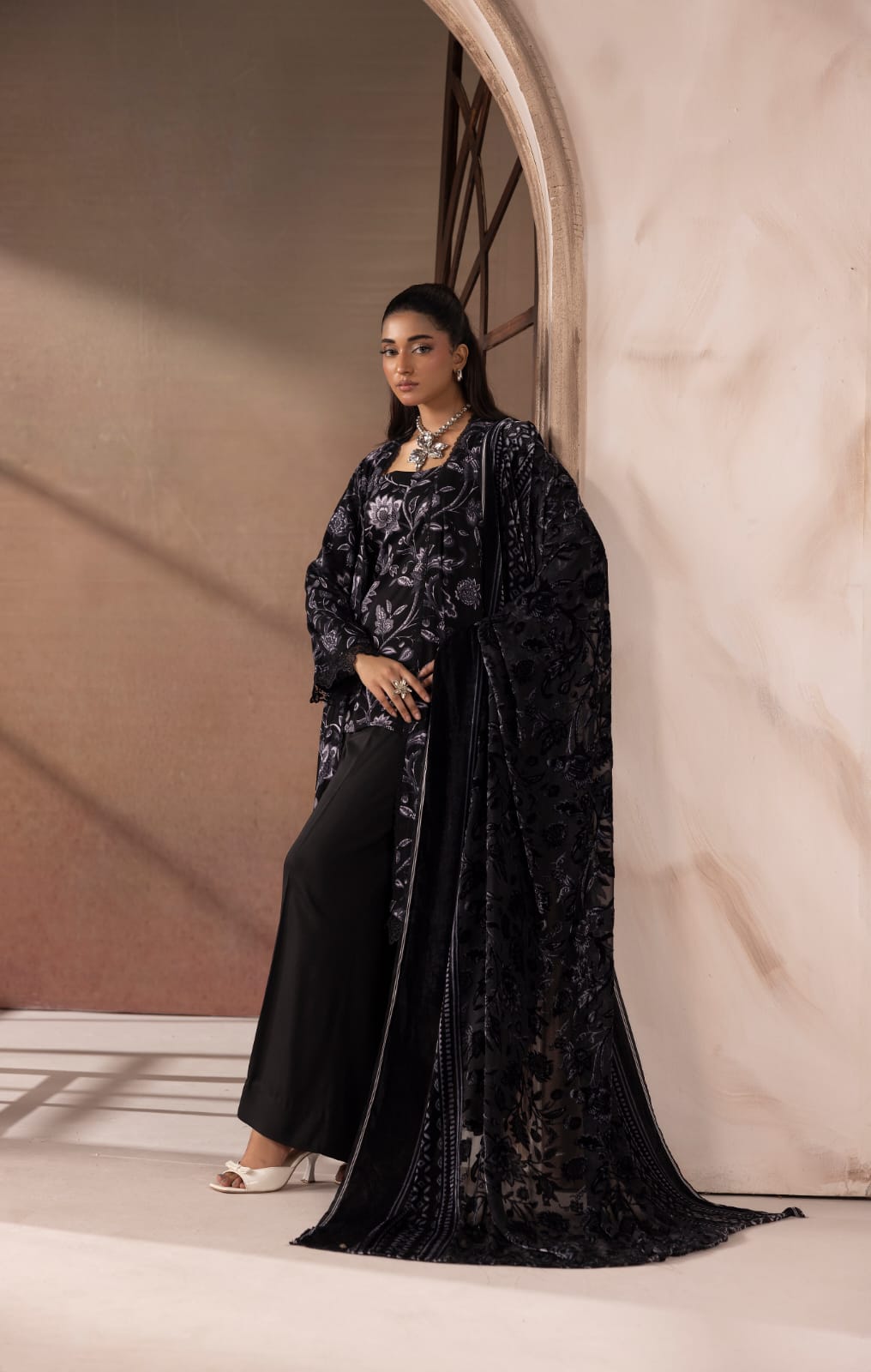 Kael - Unstitched 3pc