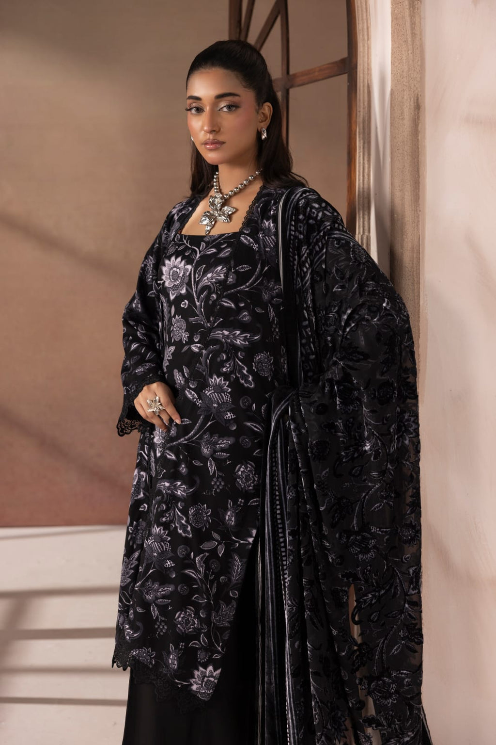 Kael - Unstitched 3pc