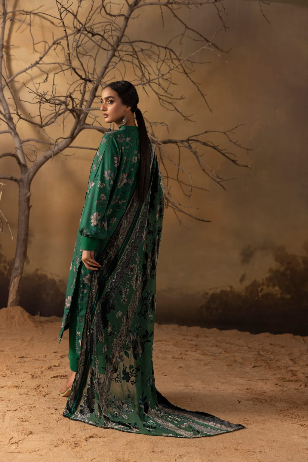 Veyla - Unstitched 3pc