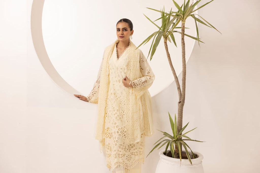 Eira - Unstitched 3pc