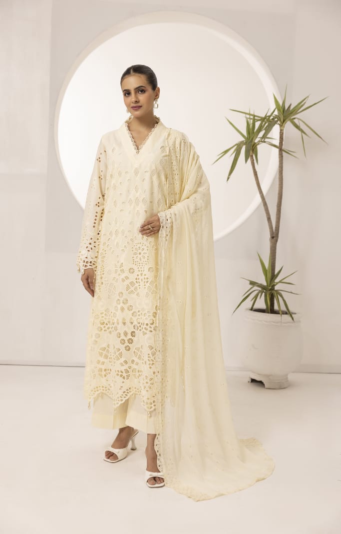 Eira - Unstitched 3pc