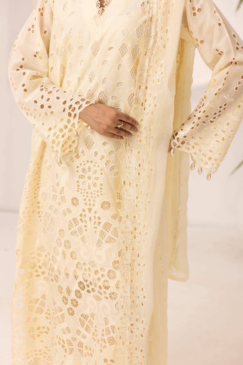 Eira - Unstitched 3pc