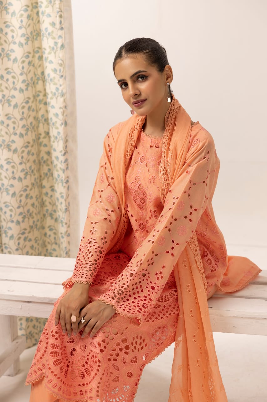 Aven - Unstitched 3pc