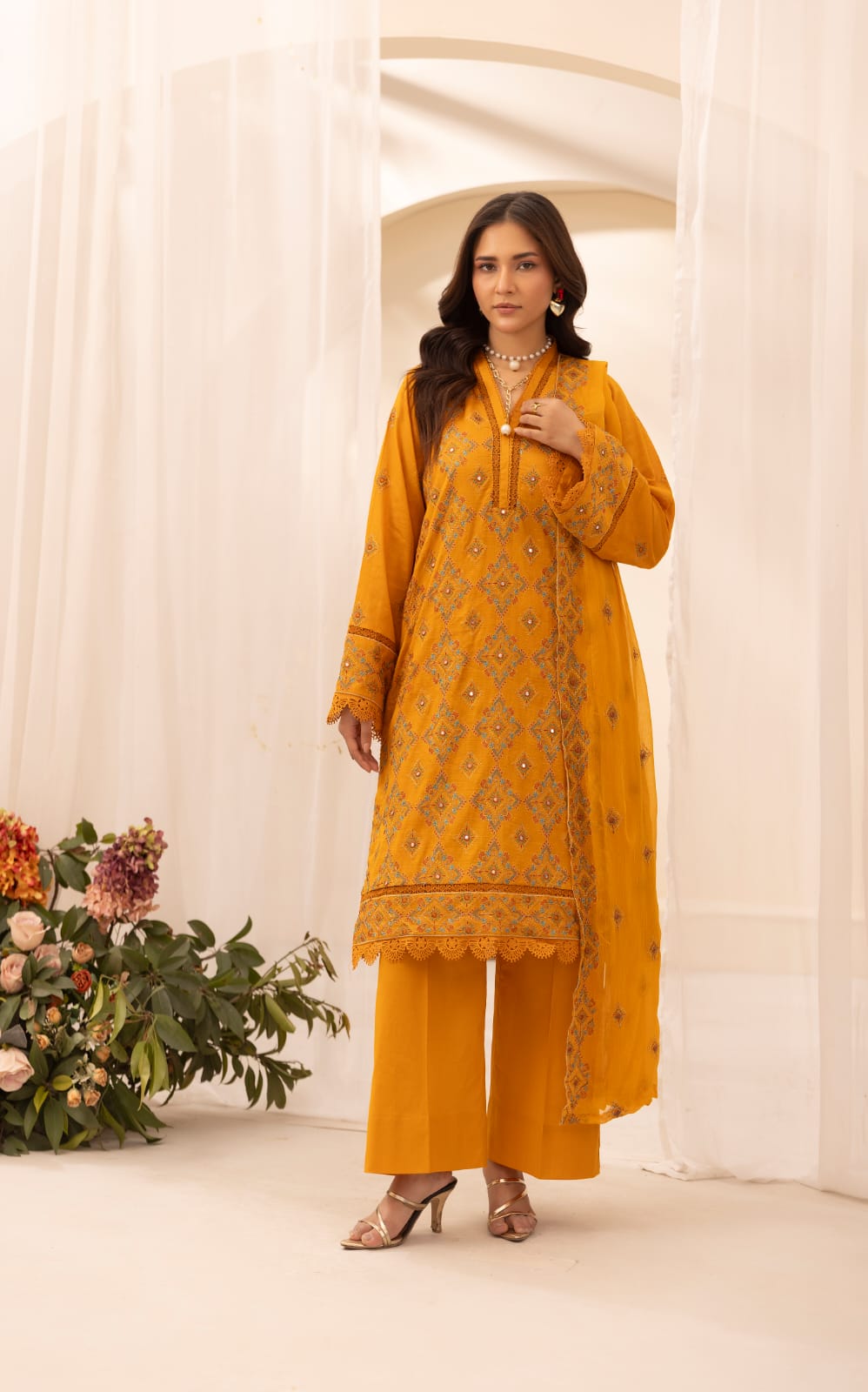 Roshni - Unstitched 3pc