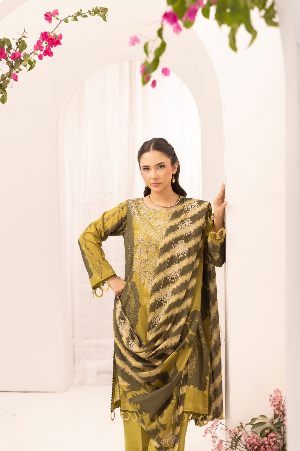 Aira - Unstitched 3pc