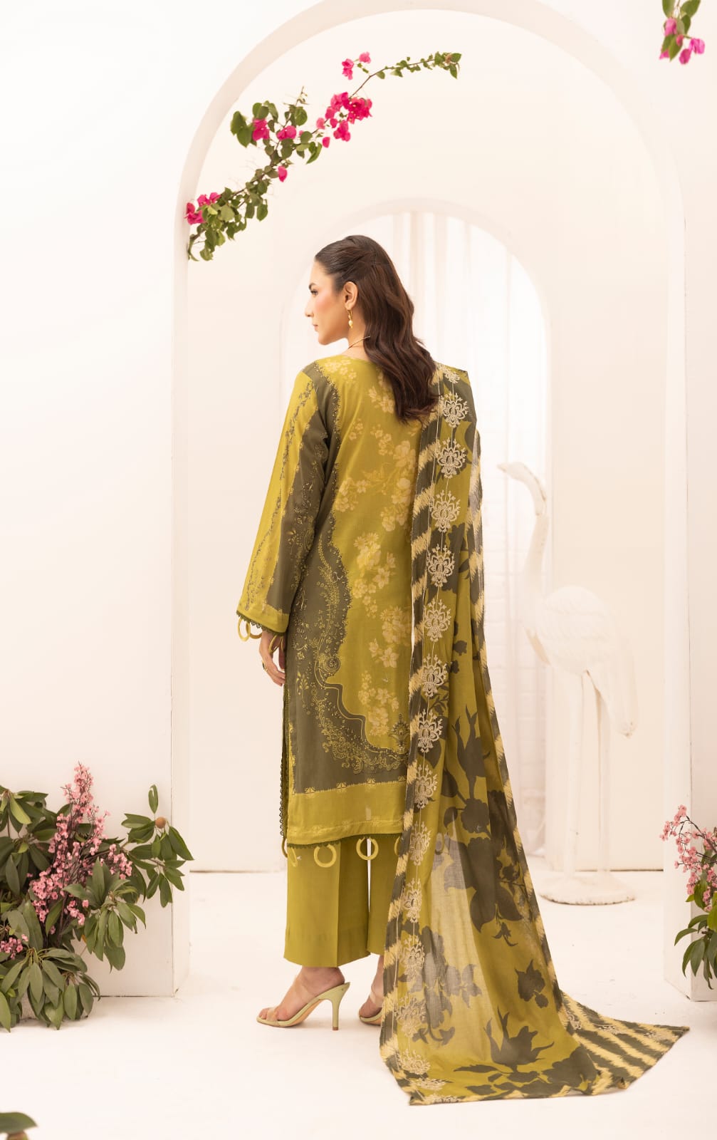Aira - Unstitched 3pc