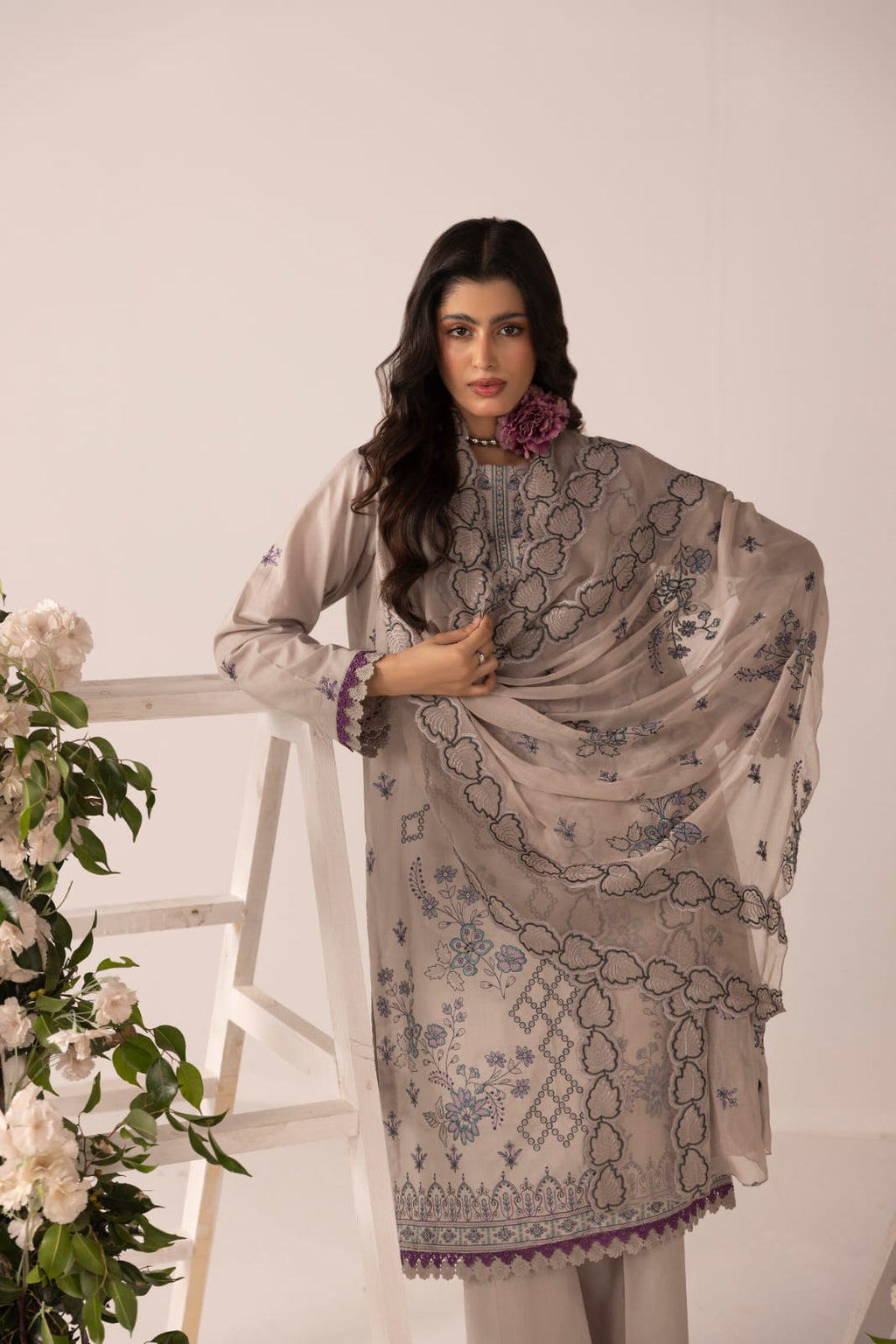 Lioré - Unstitched 3pc