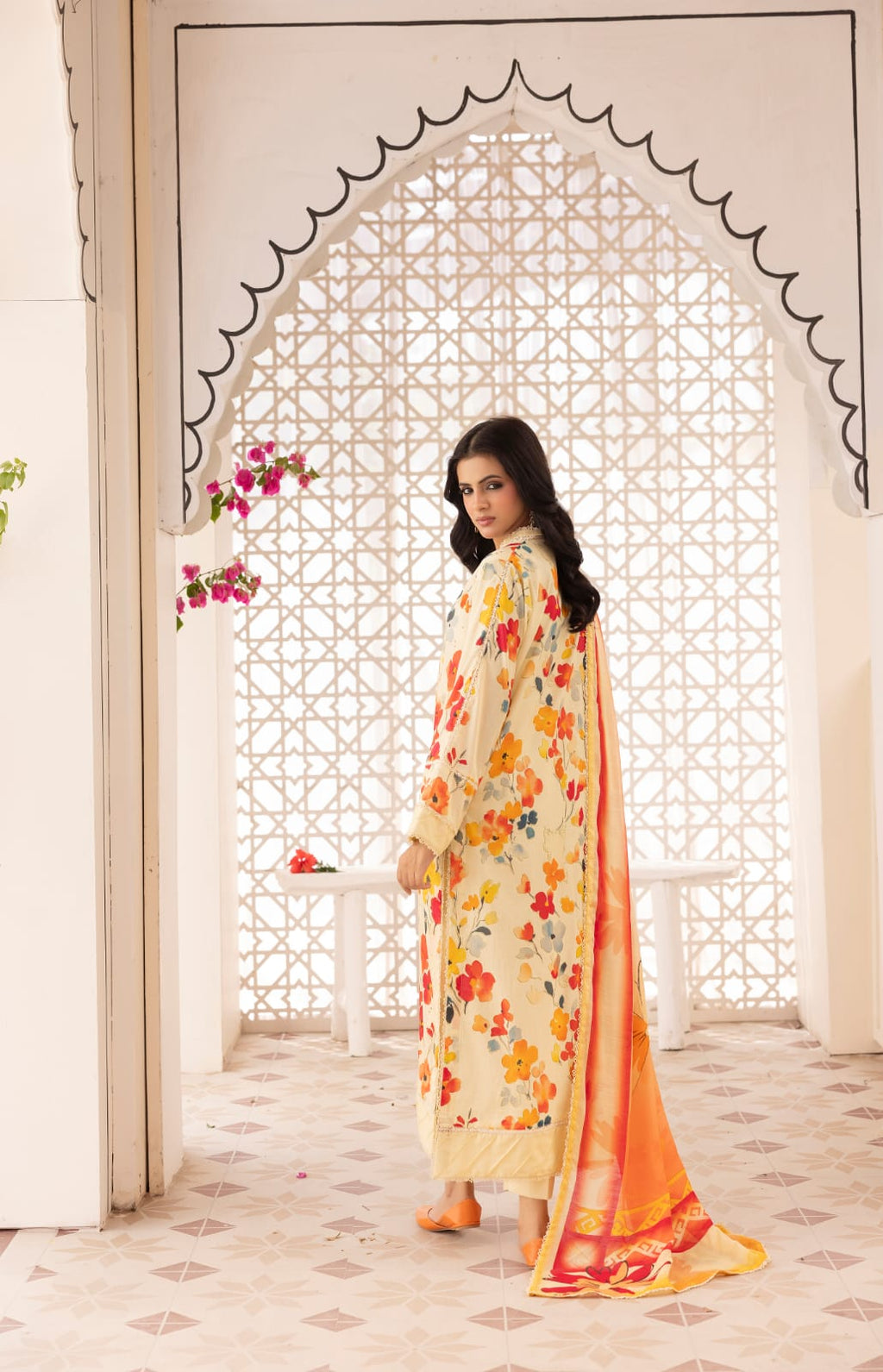 3 Piece - Chikankari Lawn Suit