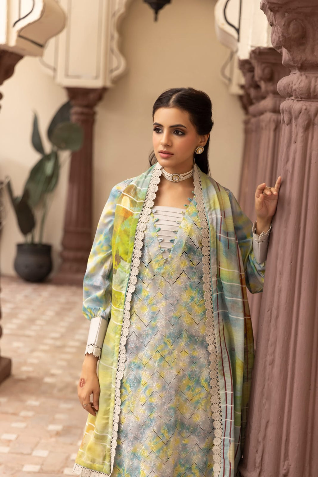 3 Piece - Chikankari Lawn Suit