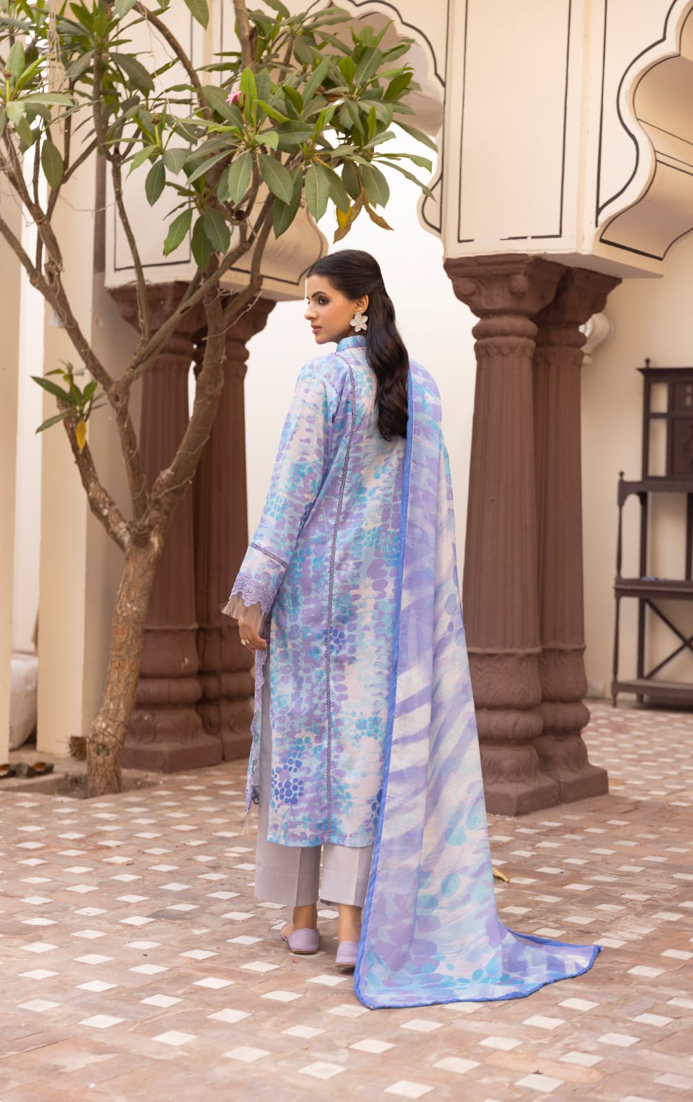 3 Piece - Chikankari Lawn Suit