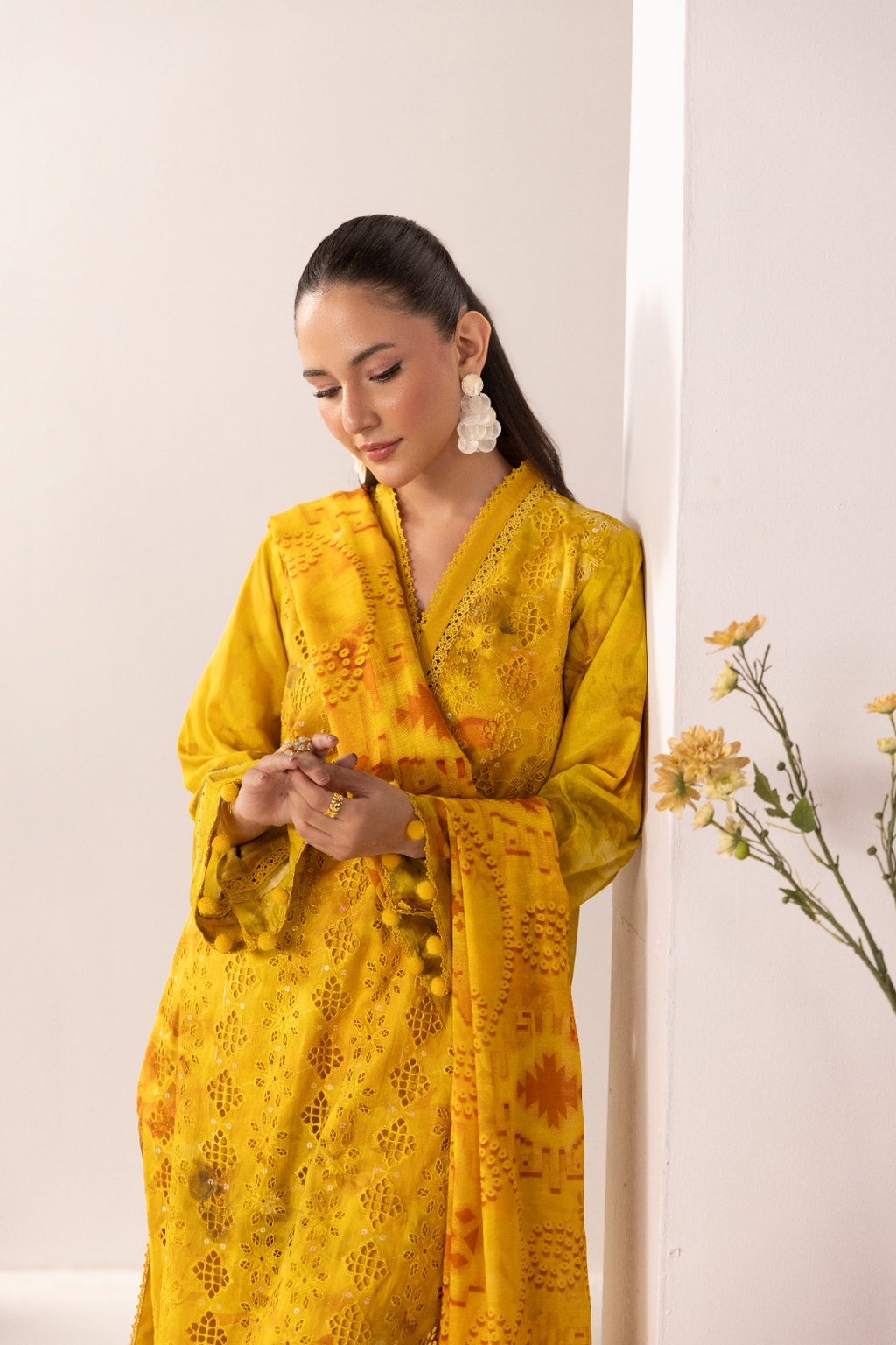Unstitched 3pc - Chikankari Lawn Suit
