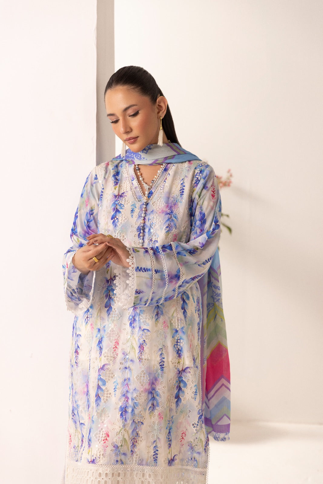 Unstitched 3pc - Chikankari Lawn Suit