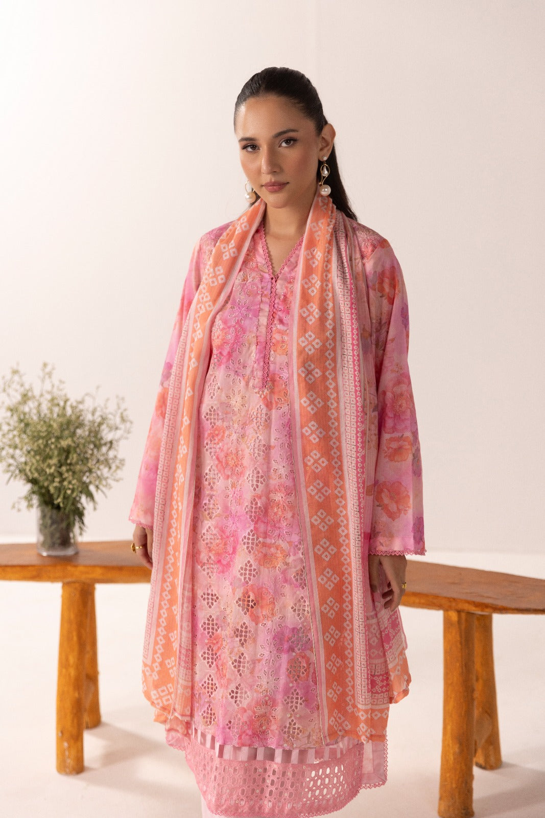 Unstitched 3pc - Chikankari Lawn Suit