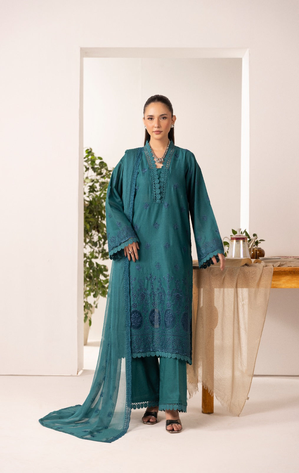 Unstitched 3pc - Lawn Suit