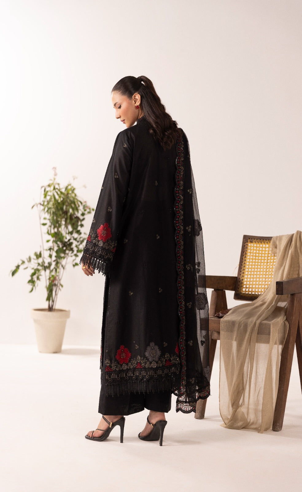 Unstitched 3pc - Lawn Suit